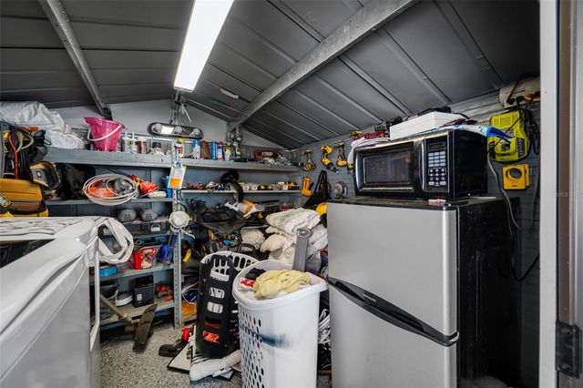 7607 W HANNA AVENUE, Tampa, FL 33615