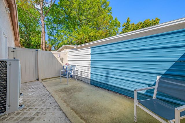 7607 W HANNA AVENUE, Tampa, FL 33615