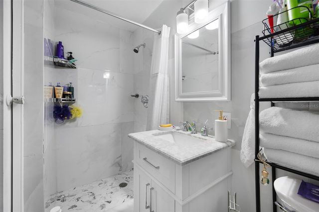 7607 W HANNA AVENUE, Tampa, FL 33615