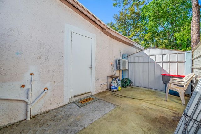 7607 W HANNA AVENUE, Tampa, FL 33615