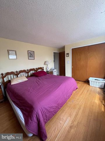 116 LAUREBA AVE, Stratford, NJ 08084