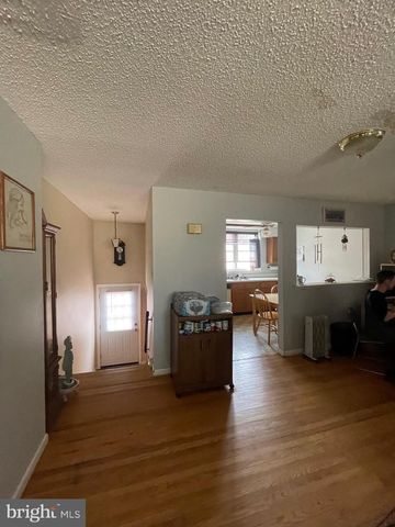 116 LAUREBA AVE, Stratford, NJ 08084