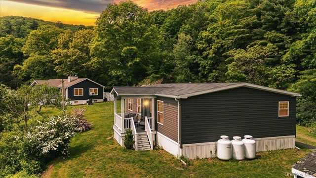 559 Lake Road, Pine Plains, NY 12567