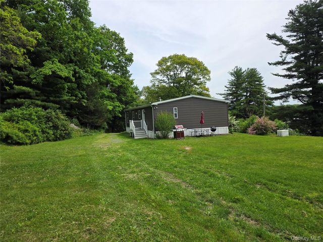 559 Lake Road, Pine Plains, NY 12567