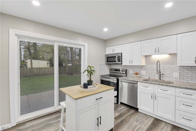 21237 Westwood Road, Fairview Park, OH 44126