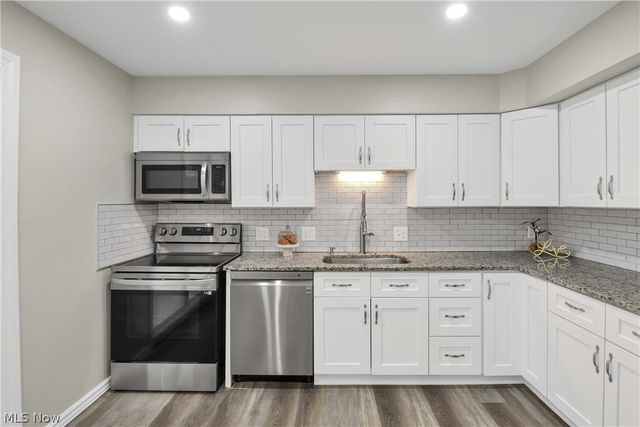 21237 Westwood Road, Fairview Park, OH 44126