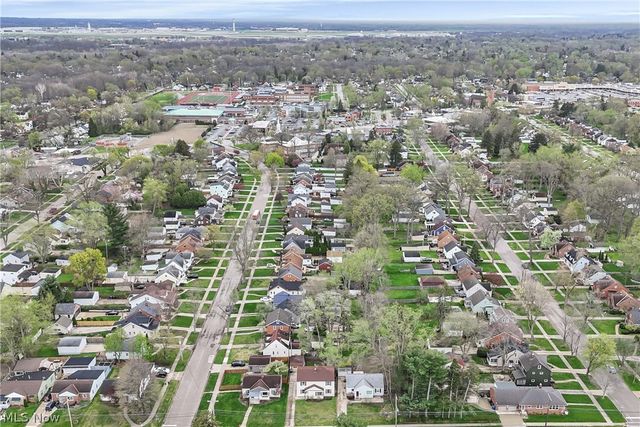 21237 Westwood Road, Fairview Park, OH 44126