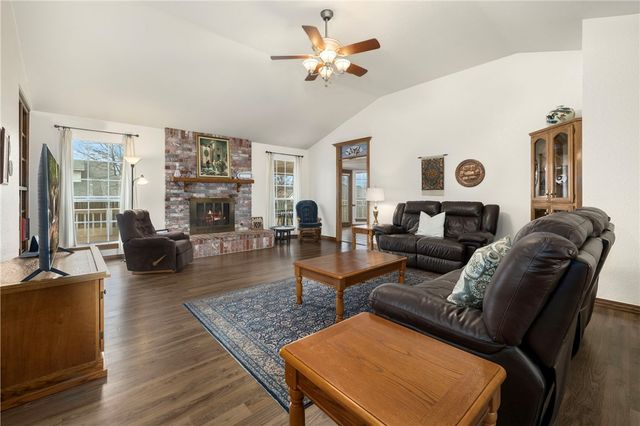 1547 Colby Circle, Springdale, AR 72764