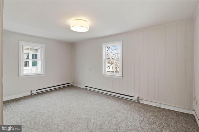 146 N CEDAR ST, Lititz, PA 17543