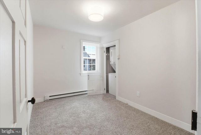 146 N CEDAR ST, Lititz, PA 17543