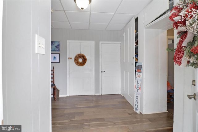 146 N CEDAR ST, Lititz, PA 17543