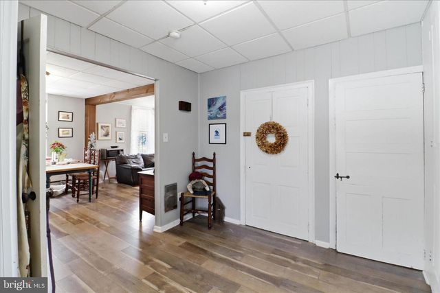 146 N CEDAR ST, Lititz, PA 17543