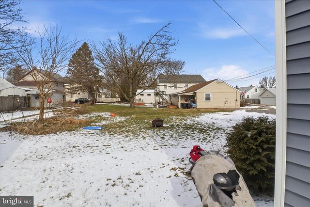 146 N CEDAR ST, Lititz, PA 17543