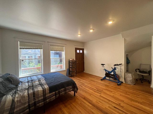 852 W Diversey Parkway 1R, Chicago, IL 60614