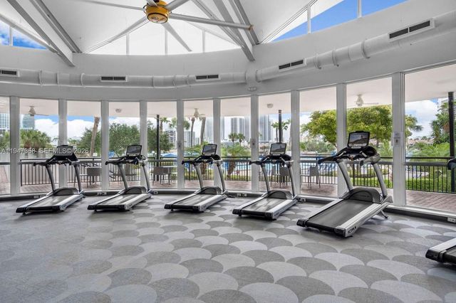 2500 Parkview Dr 2319, Hallandale Beach, FL 33009