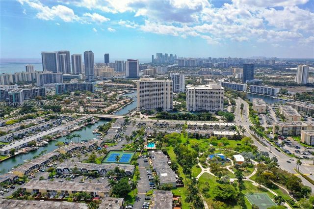 2500 Parkview Dr 2319, Hallandale Beach, FL 33009