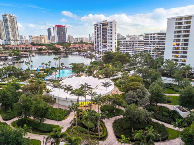 2500 Parkview Dr 2319, Hallandale Beach, FL 33009