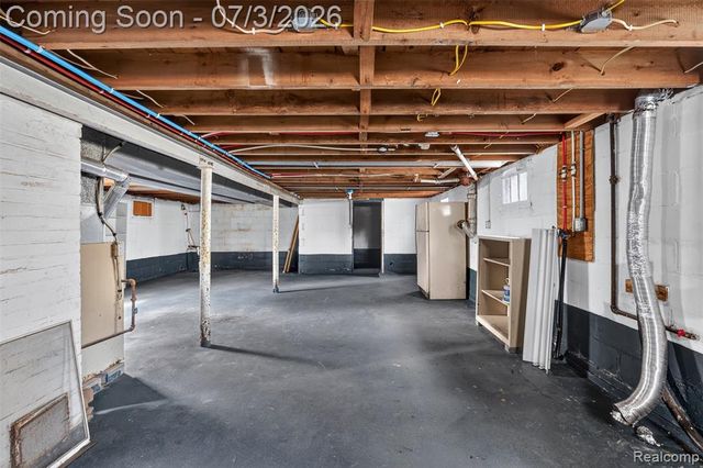4322 Baker Road, Bridgeport, MI 48722