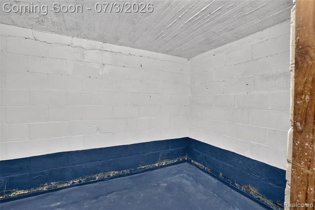 4322 Baker Road, Bridgeport, MI 48722
