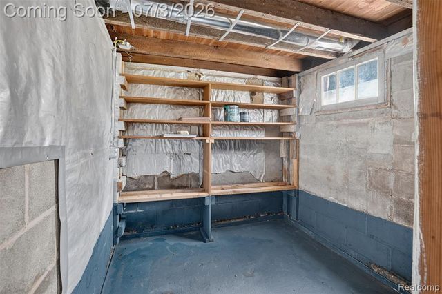 4322 Baker Road, Bridgeport, MI 48722
