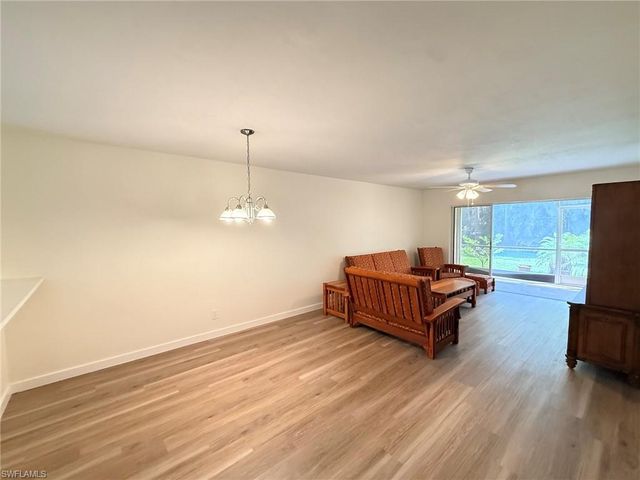 3491 County Barn RD 103, Naples, FL 34112