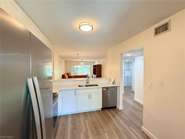 3491 County Barn RD 103, Naples, FL 34112