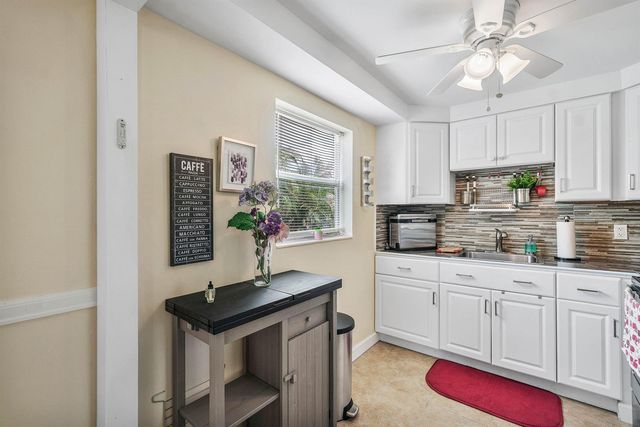 737 FLANDERS P Drive, Delray Beach, FL 33484