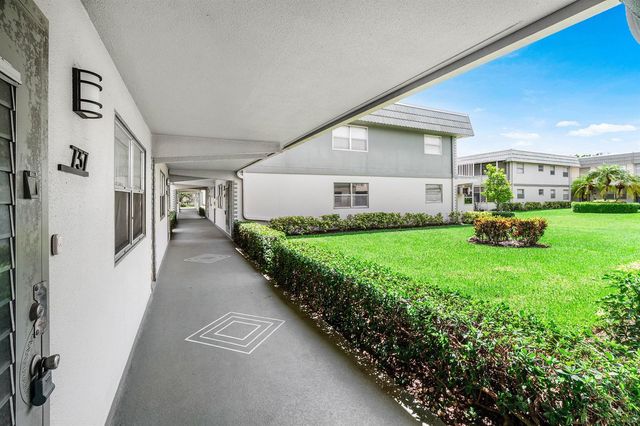 737 FLANDERS P Drive, Delray Beach, FL 33484