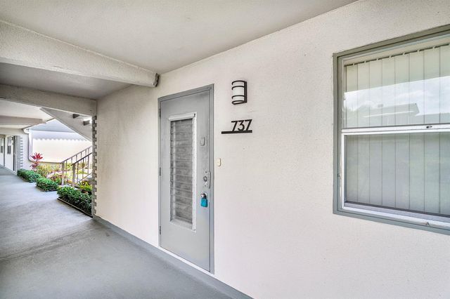 737 FLANDERS P Drive, Delray Beach, FL 33484