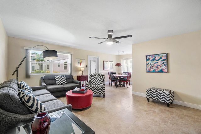 737 FLANDERS P Drive, Delray Beach, FL 33484