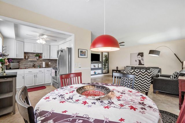 737 FLANDERS P Drive, Delray Beach, FL 33484
