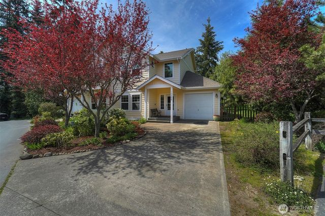 10648 NE Kingston Meadow Circle, Kingston, WA 98346