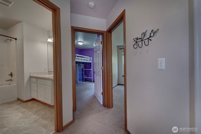 10648 NE Kingston Meadow Circle, Kingston, WA 98346