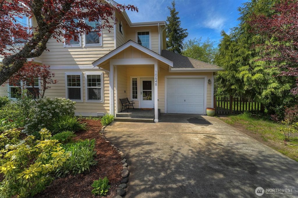 10648 NE Kingston Meadow Circle, Kingston, WA 98346