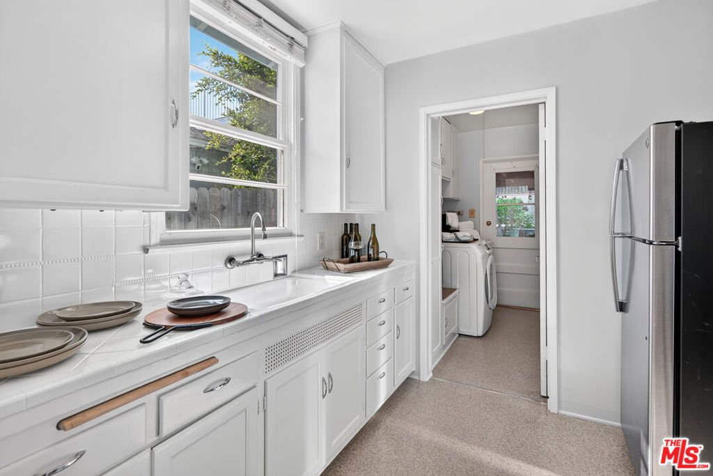 833 Wilson Place, Santa Monica, CA 90405 — photo 5