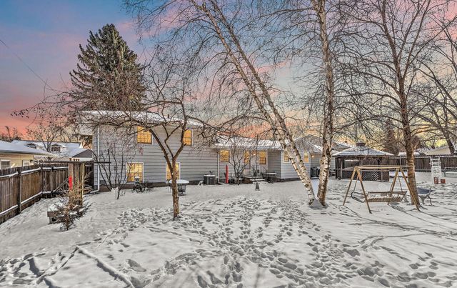 7447 Cloman Way, Inver Grove Heights, MN 55076