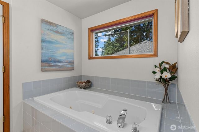 22507 SE 261st Street, Maple Valley, WA 98038