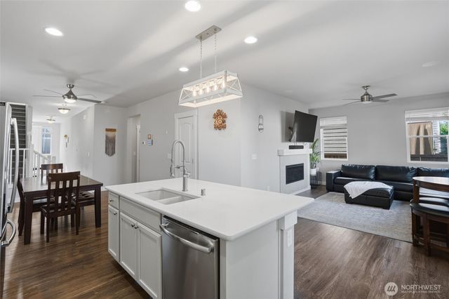 4246 Andasio Loop SE, Port Orchard, WA 98366