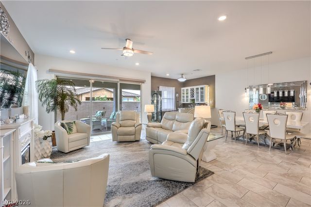 756 Rocky Nook Street, Henderson, NV 89011