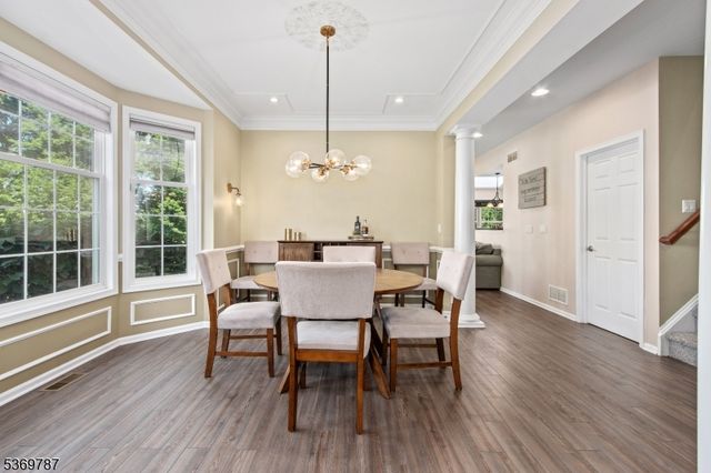 13 Tutbury Ct, Mount Olive Twp., NJ 07828