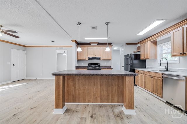 3290 Eldora Road, Ellabell, GA 31308