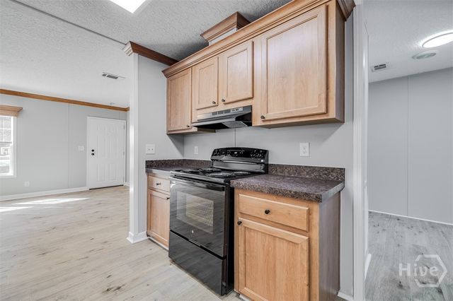 3290 Eldora Road, Ellabell, GA 31308