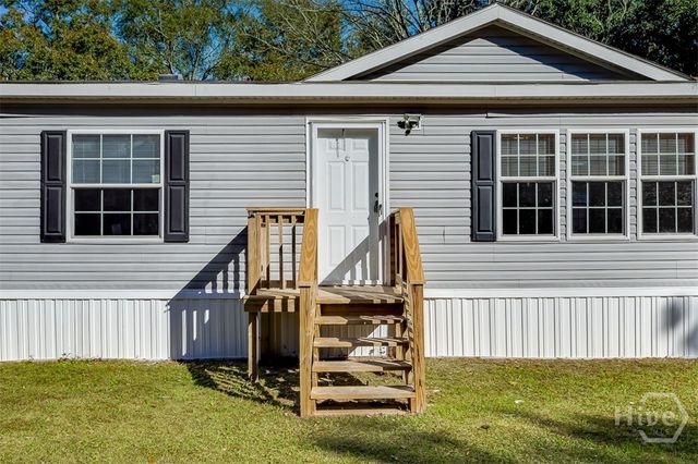 3290 Eldora Road, Ellabell, GA 31308