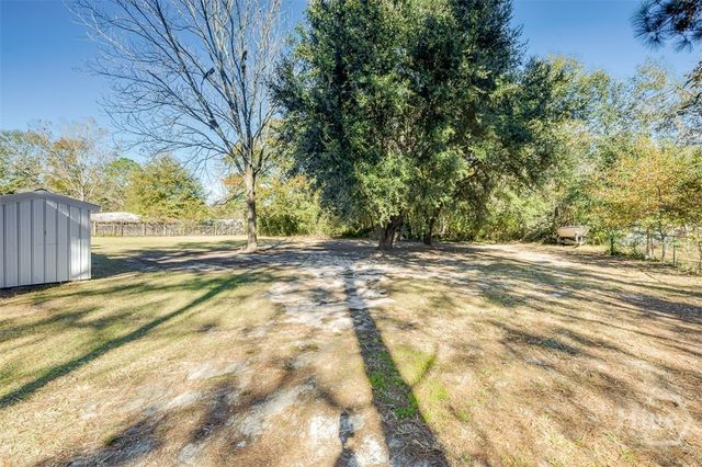 3290 Eldora Road, Ellabell, GA 31308