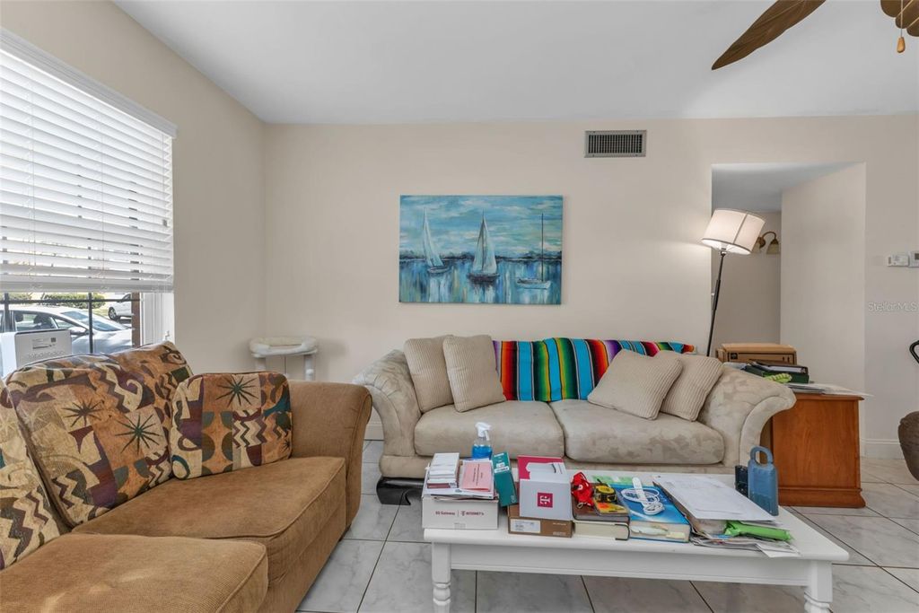 Image 3 of property listing at 4158 TAMIAMI TRAIL F5, Port Charlotte, FL 33952