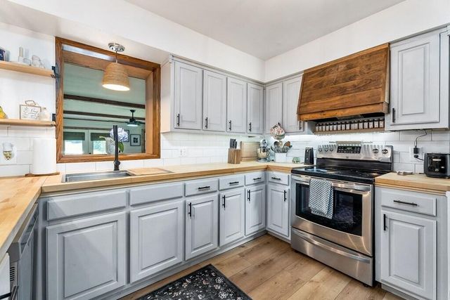 1653 Lester Flatt Road, Sparta, TN 38583