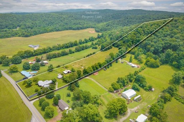 1653 Lester Flatt Road, Sparta, TN 38583