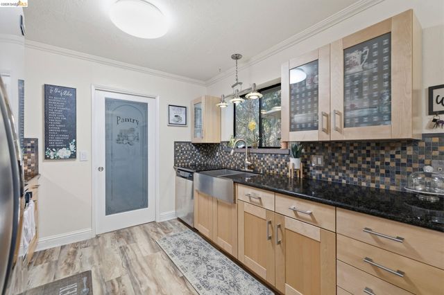 21999 Fallview, Sonora, CA 95370