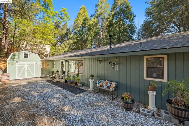 21999 Fallview, Sonora, CA 95370