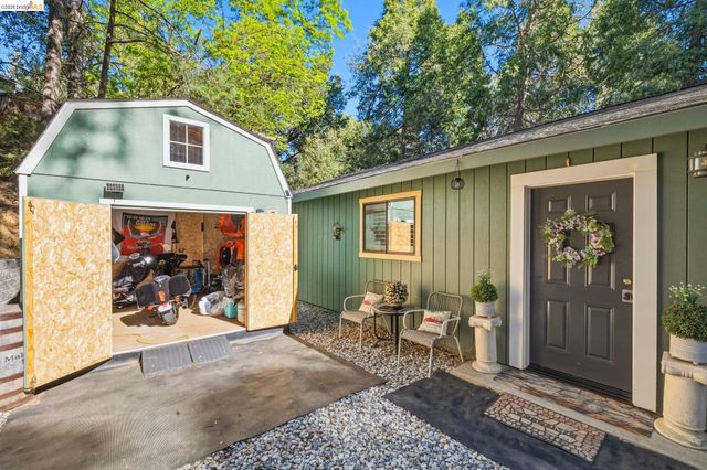 21999 Fallview, Sonora, CA 95370